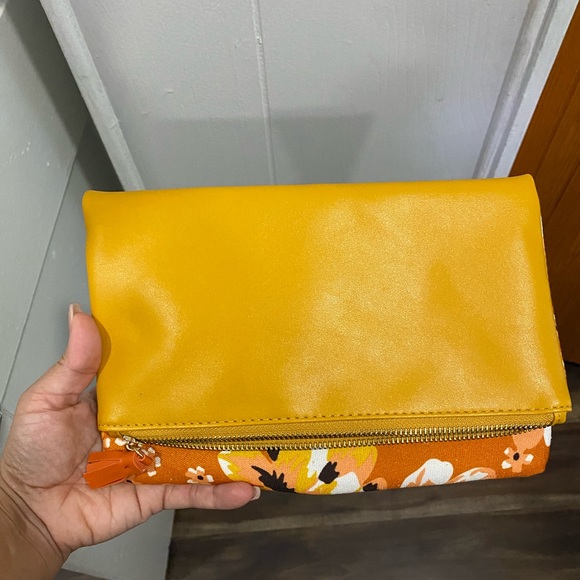 Rachel Pally - Picture 1 of 5